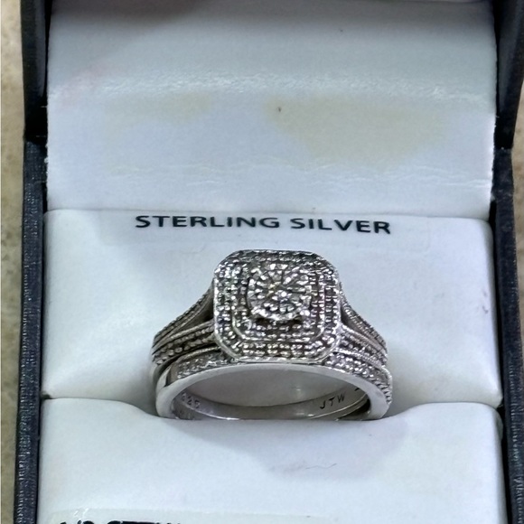 Forever Bride Genuine Diamond Engagement Wedding Band Set - Picture 2 of 11